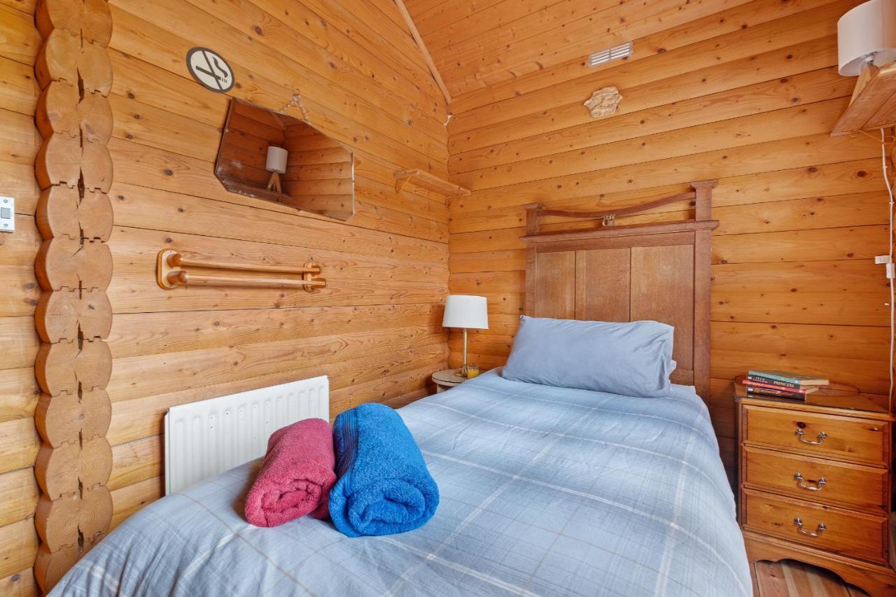 Finest Retreats - The Logs Villa Fort William Buitenkant foto
